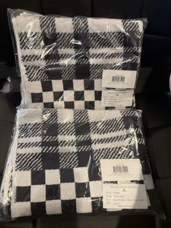 New Pair Of Mackenzie- Childs Tartan Hand Towels Please Read Post Before Messaging