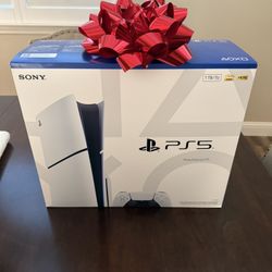 BRAND NEW PS5! (NEVER BEEN OPENED)