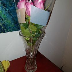 Deluxe Lead Crystal Flower Vase