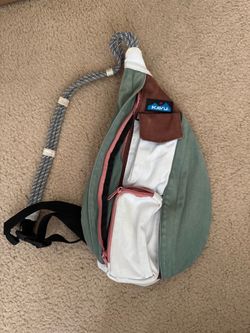 Kavu sling bag