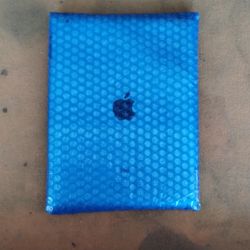  Fresh IPad (10th Generation)
