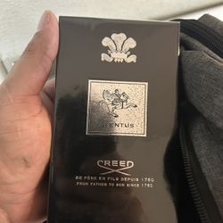 Creed Aventus 
