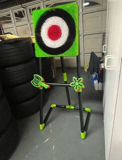 NEW Axe Throwing