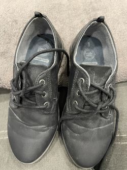 Almost New Boy Dress Shoe 