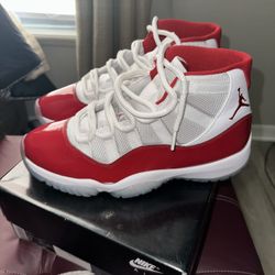 Jordan Retro 11 “Cherry” 🍒