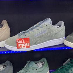 Reebok Men’s Final Sales Local Pick Up Only 