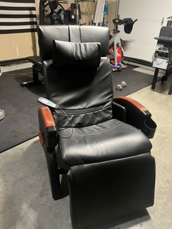 Tonys Little Massage /Heat Recliner