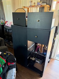 Free dresser with mini closets on the side