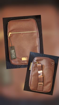 Mid size crossbody purse