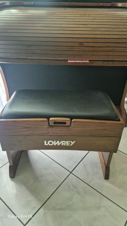 Lowrey Majesty LX-510 Patrick Organ