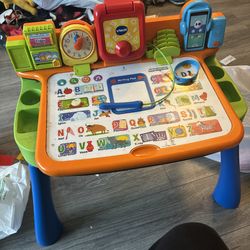 Vtech Learning Desk