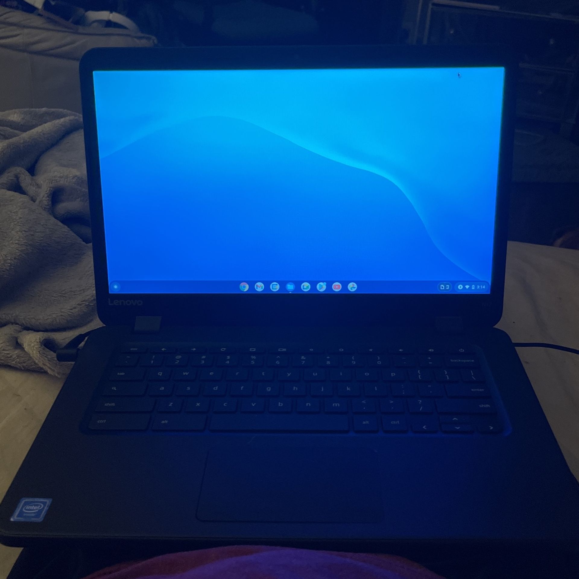 Lenovo Laptop