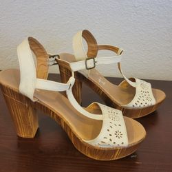 Heels Sz 6