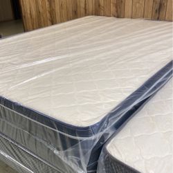 ⚜️NEW QUEEN SIZE PILLOW TOP SEMI FIRM MATTRESS W.BOXSPRING INCLUDED ⚜️