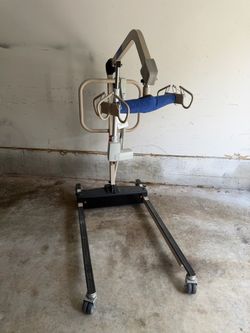 Powered Patient Lift / Hoyer-Style Lift — $850