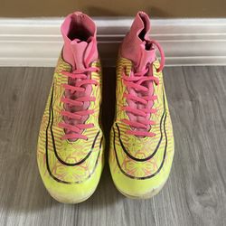 Soccer shoes size 6,1/2