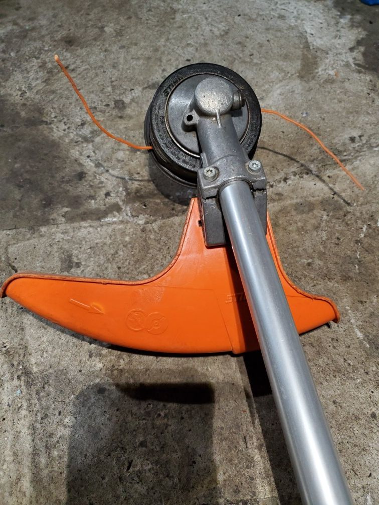 STIHL FS 110 R 4Mix Commercial String Trimmer/ Weed Eater for Sale in