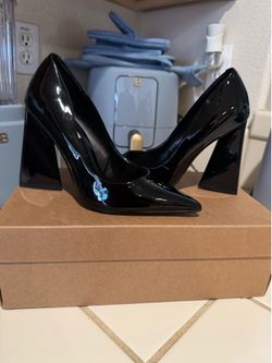 Stee Madden 6.5 woman $30
