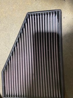 K&N engine air filter.