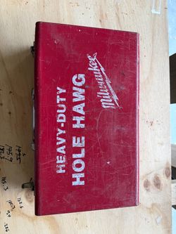Milwaukee Heavy-Duty Hole Hawg