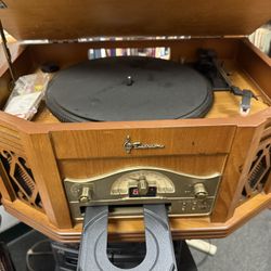 Vintage Emerson Record Player, AM/FM, cd, cassette player