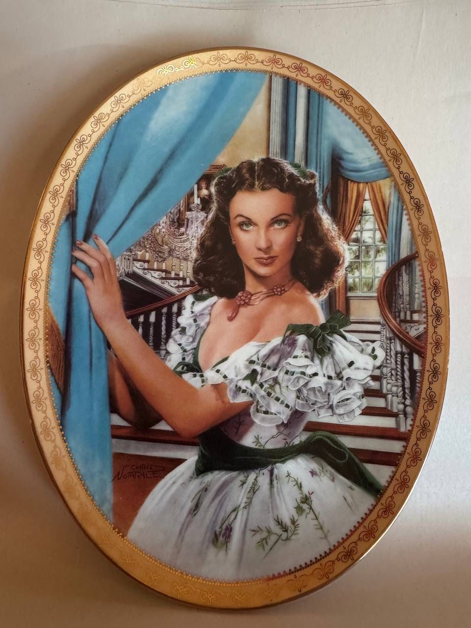 Gone with the wind plates and music box