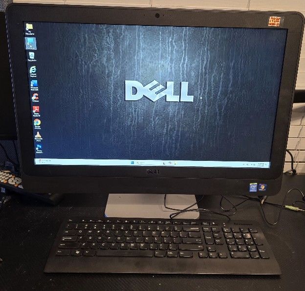 AIO DeskTop 🖥 ALL in ONE - DELL OPTIPLEX 9020 - 4TH. GEN 🔌 Intel i7 - Windows 11 Home, HDMI, Wi-Fi, SD, DVD-RW - Work Excellent 👍