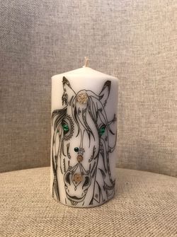 Horse candle