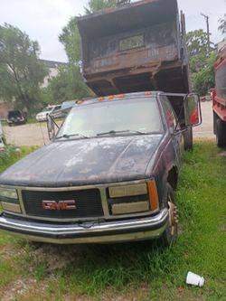 Chevy 3500 Dump Truck
