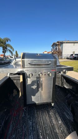 CHAR-BROIL SIGNATURE TRU INFRARED 3-BURNERS GAS GRILL