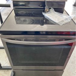 LG Stove/Oven (functions but need wiring work and parts)