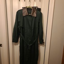 TRENCH COAT / RAIN COAT / LINED - FOREST GREEN