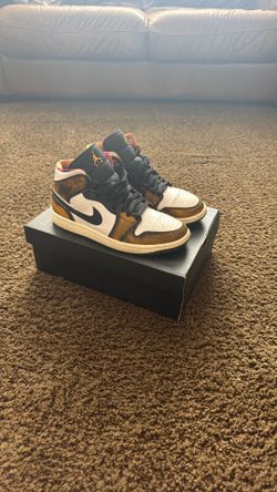 Nike Jordan 1  (65 obo)