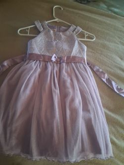 Pretty Lil girls dress