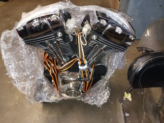 96 in twin Cam Softail Harley-Davidson motor