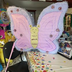 Mariposa Piñata 