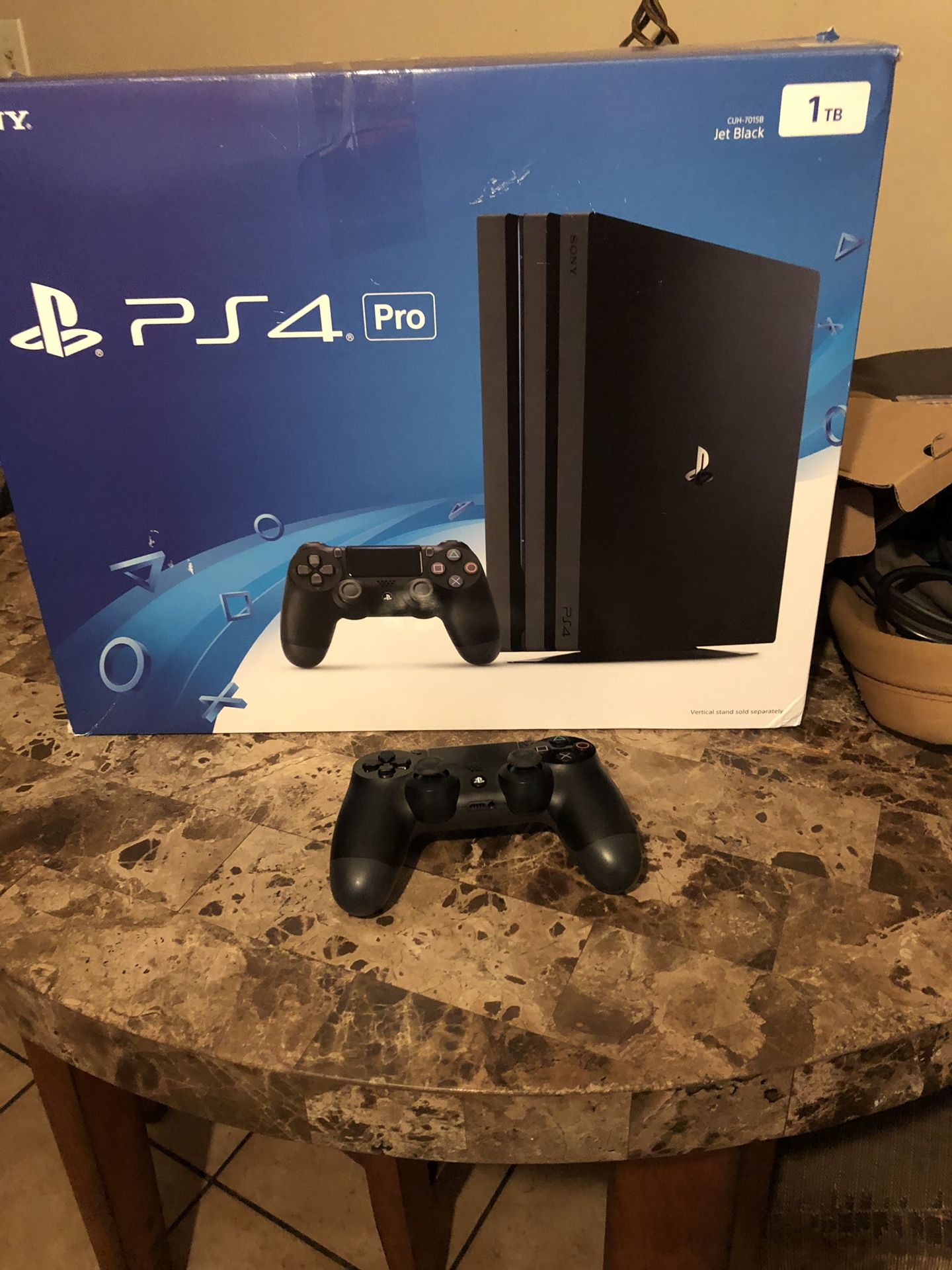 PS4 pro complete