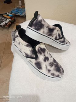 Skechers Slip-On Sneakers Tie-Dye Print