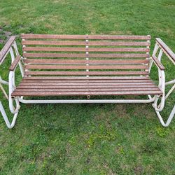 Bench glider