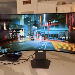 LG - UltraGear 45" OLED Dual Mode (5K2K WUHD 165Hz, WFHD 330Hz) 0.03ms G-Sync/FreeSync Premium Pro Gaming Monitor