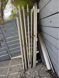 7 interior doors for free