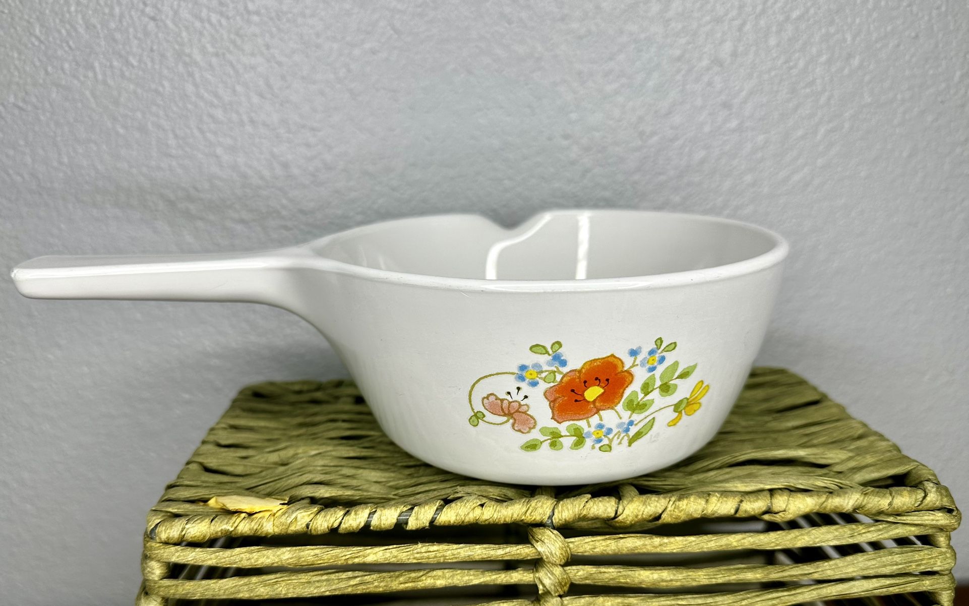Vintage Corning Ware P-89-B Pour Spout Wildflower Poppy 2.5 Cup Pan