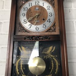 Vintage Wind Up Clock- Still Works
