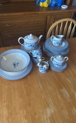 Vintage Tea And Table Set