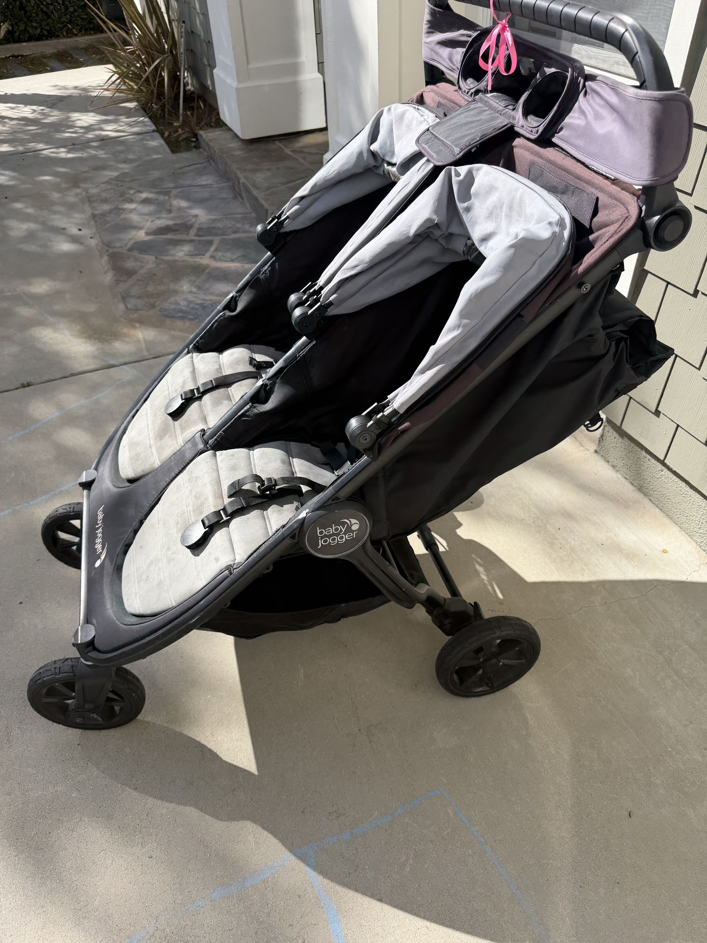 Baby Jogger City Mini GT2 Double stroller in black