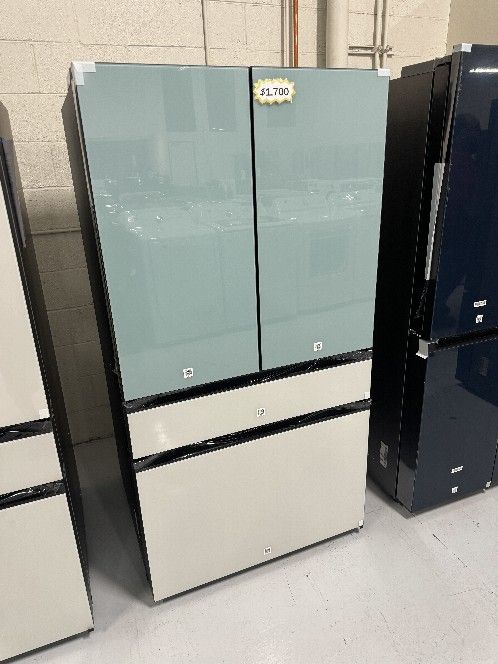 Bespoke Glass 4 Door Fridge NEW Secret Water & Ice Inside