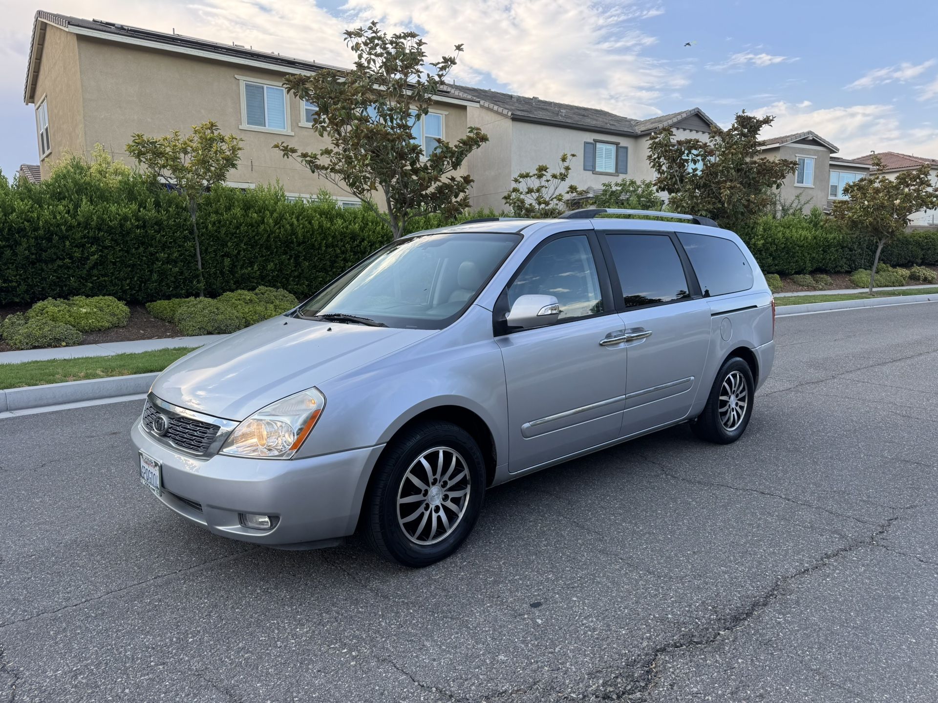 2011 KIA Sedona