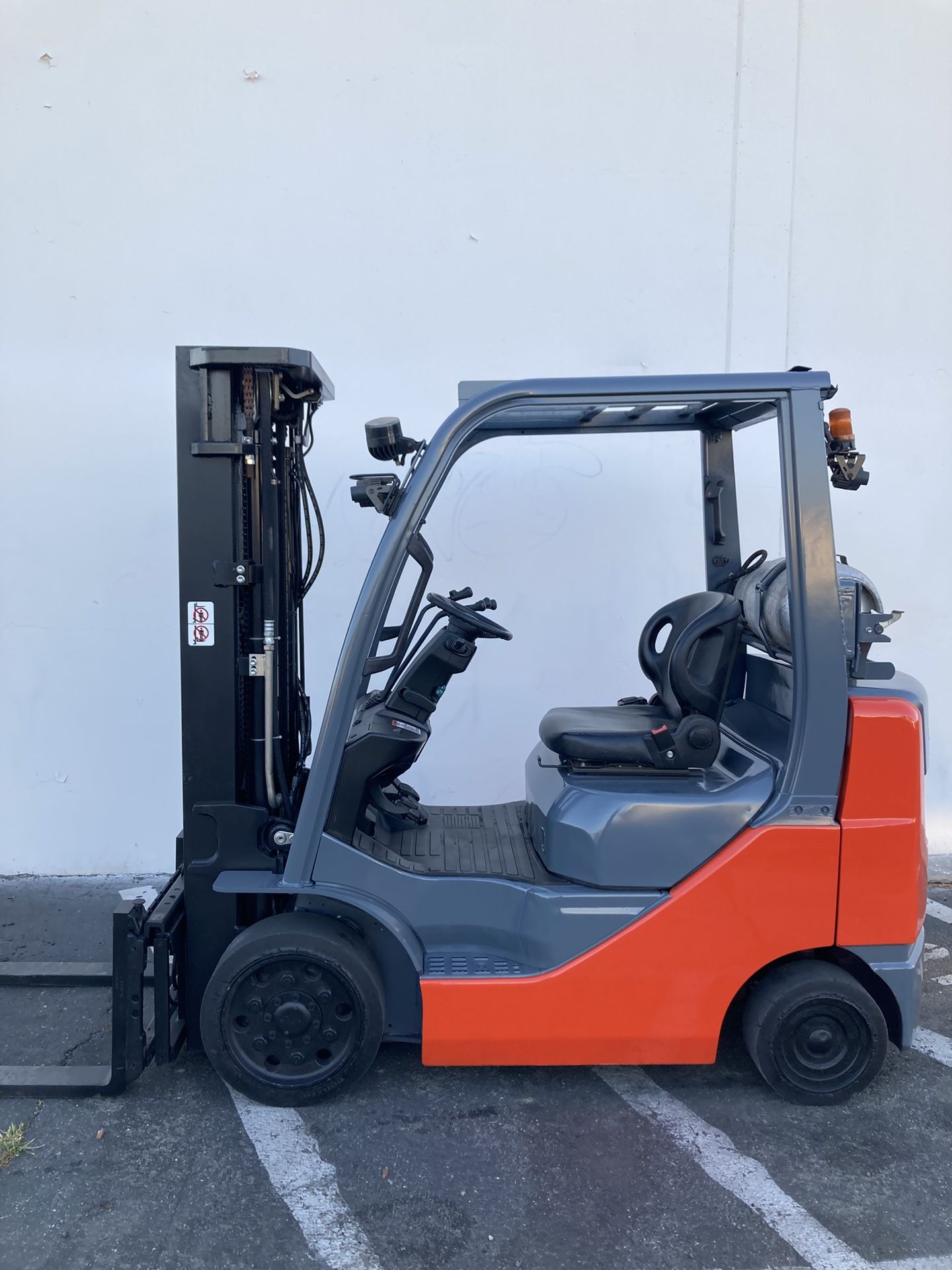 2018 Toyota Forklift 5000 LB CAP 8FGCU25