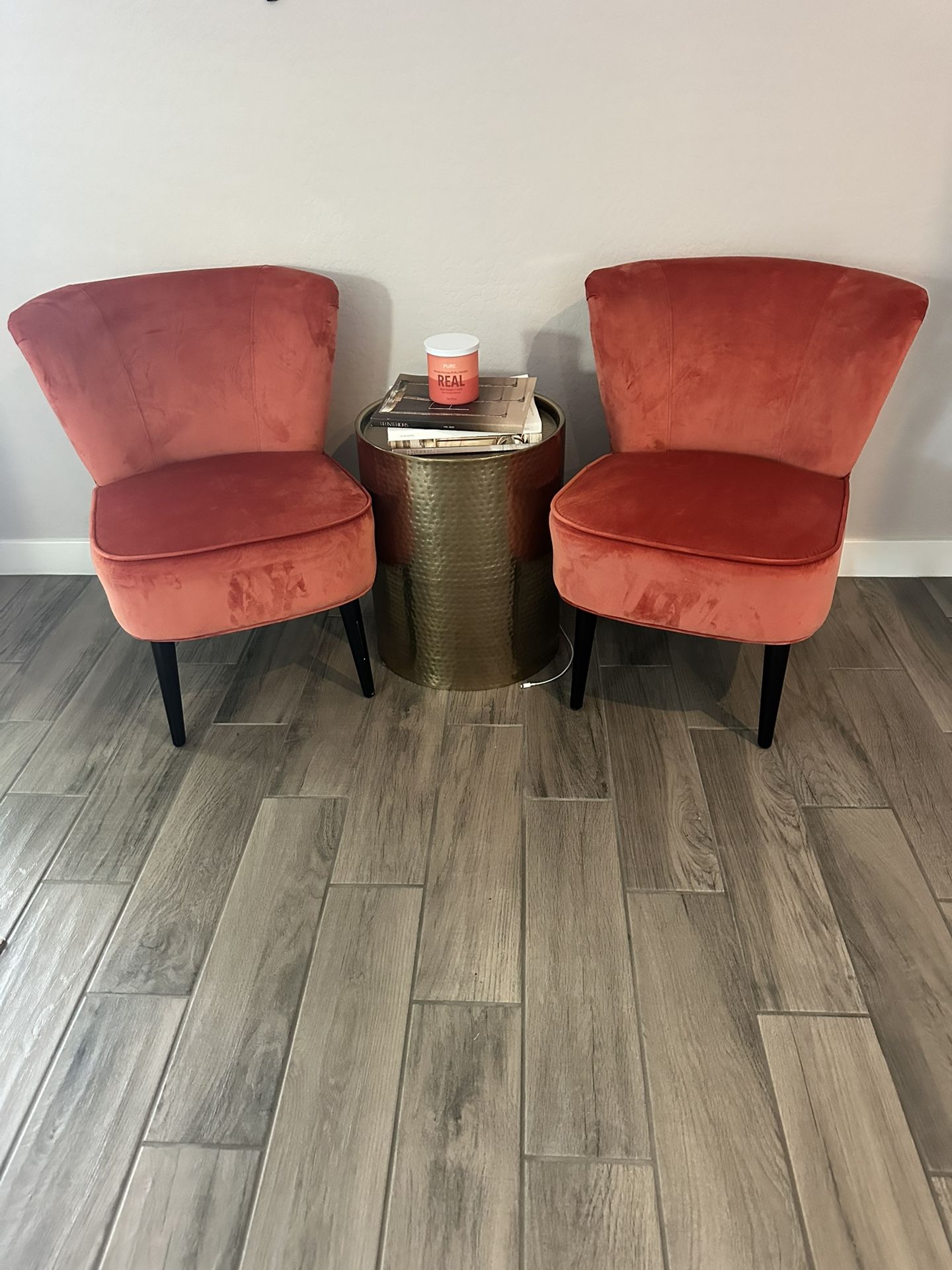2 Chairs
