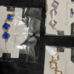 Fashion Clover Bracelets 
